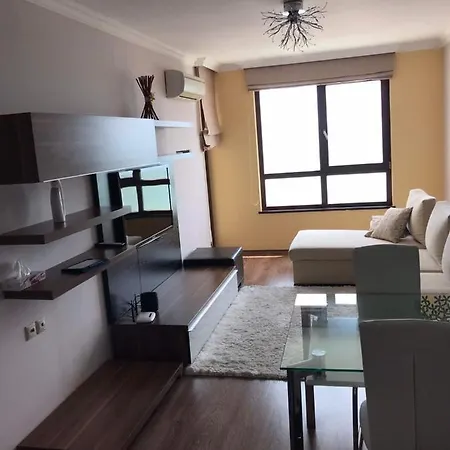 Sirena Sea View דירה