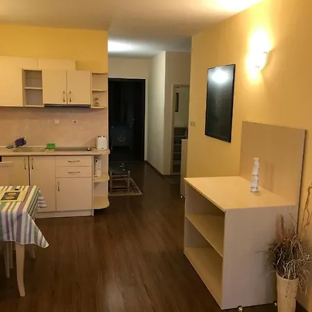 Sirena Sea View דירה